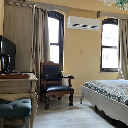 Appartement Comfy Flat With Balcony Near Taksim Square